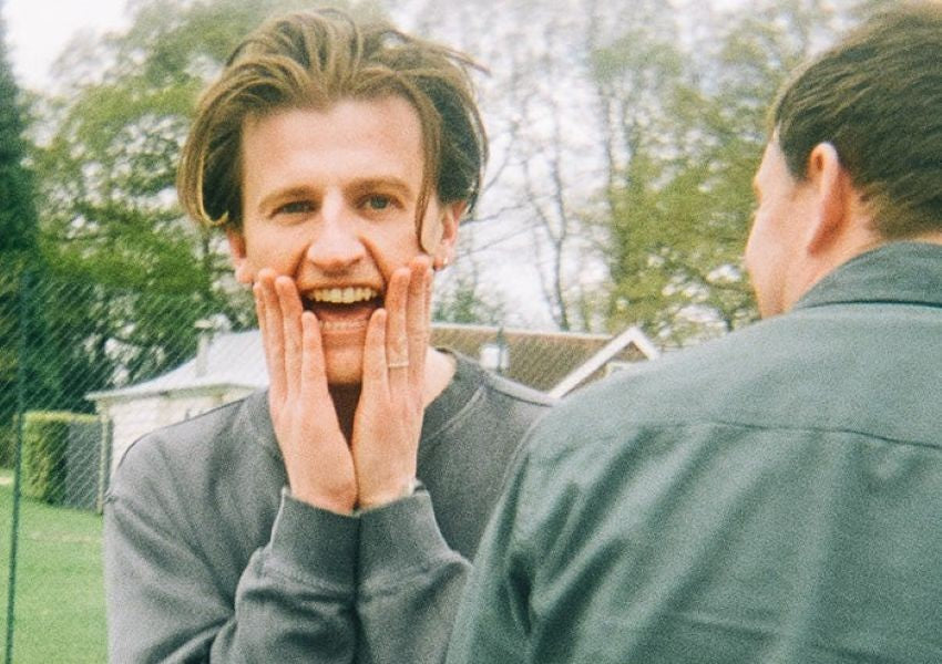 Groomed Gent: Five Things to Keep Yourself Well-Groomed